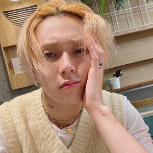 Meet your Posher, Elijah